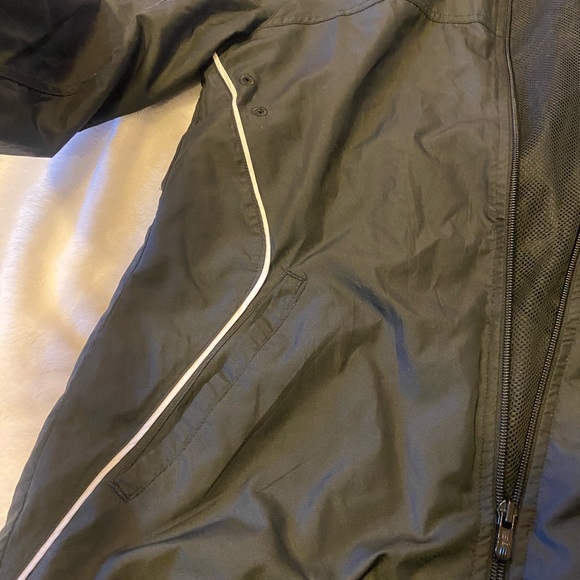Adidas Windbreaker Jacket - Picture 5 of 6